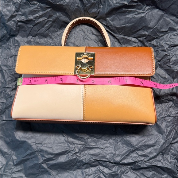 Cafuné Stance in camel and umber Authentic NWT and dust bag and crossbody strap - Picture 6 of 11